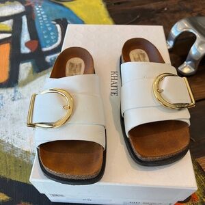 KHAITE Thompson  sandals